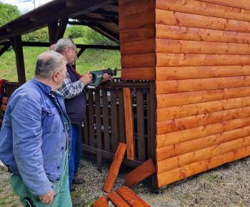 Výstavba parkoviska pred MŠ a nový vstup do MŠ (8.2022)