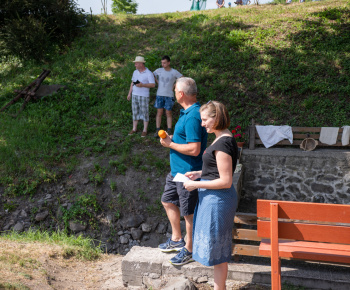 ODDYCHOVÁ ZÓNA PRI RYBNÍKU - MOČIDLE 