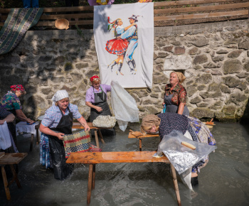 ODDYCHOVÁ ZÓNA PRI RYBNÍKU - MOČIDLE 
