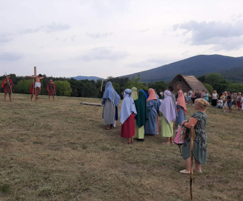 Výsadba stromčekov pri Močidle. Jar 2022
