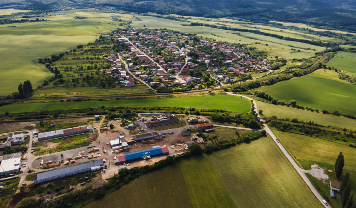 Vyšná Myšľa a okolie-pohľad zhora 8/2022