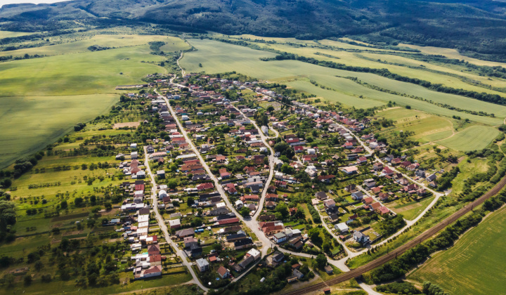 Vyšná Myšľa a okolie-pohľad zhora 8/2022