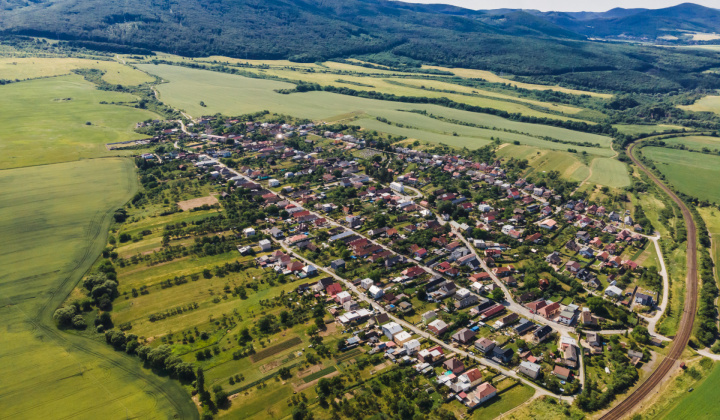 Vyšná Myšľa a okolie-pohľad zhora 8/2022