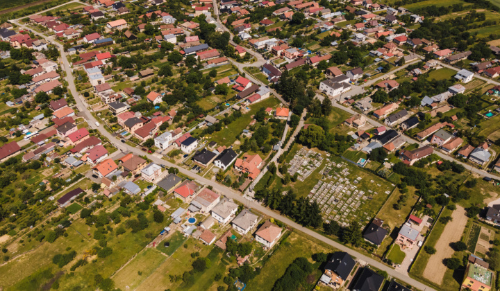 Vyšná Myšľa a okolie-pohľad zhora 8/2022