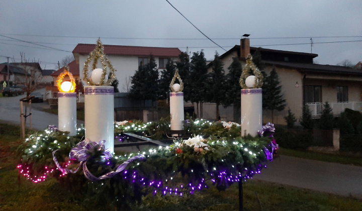 Adventný veniec r. 2020
