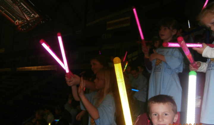 Deti zo ZŠ na koncerte INTEGRÁCIA 2012, Košice Steel Aréna